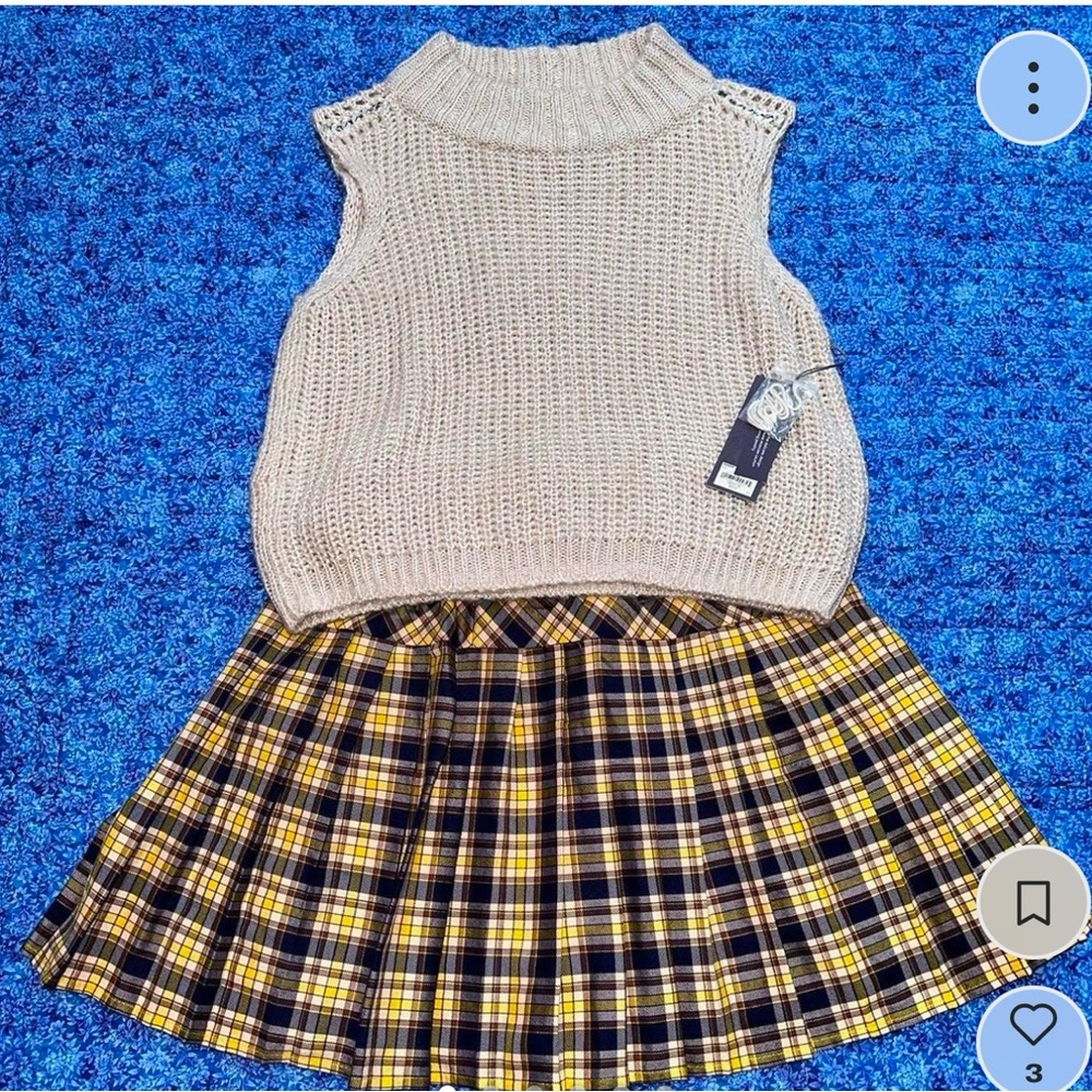 2 piece outfit, size L, sweater NWT